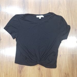 Gaze Front Knot Crop Top!